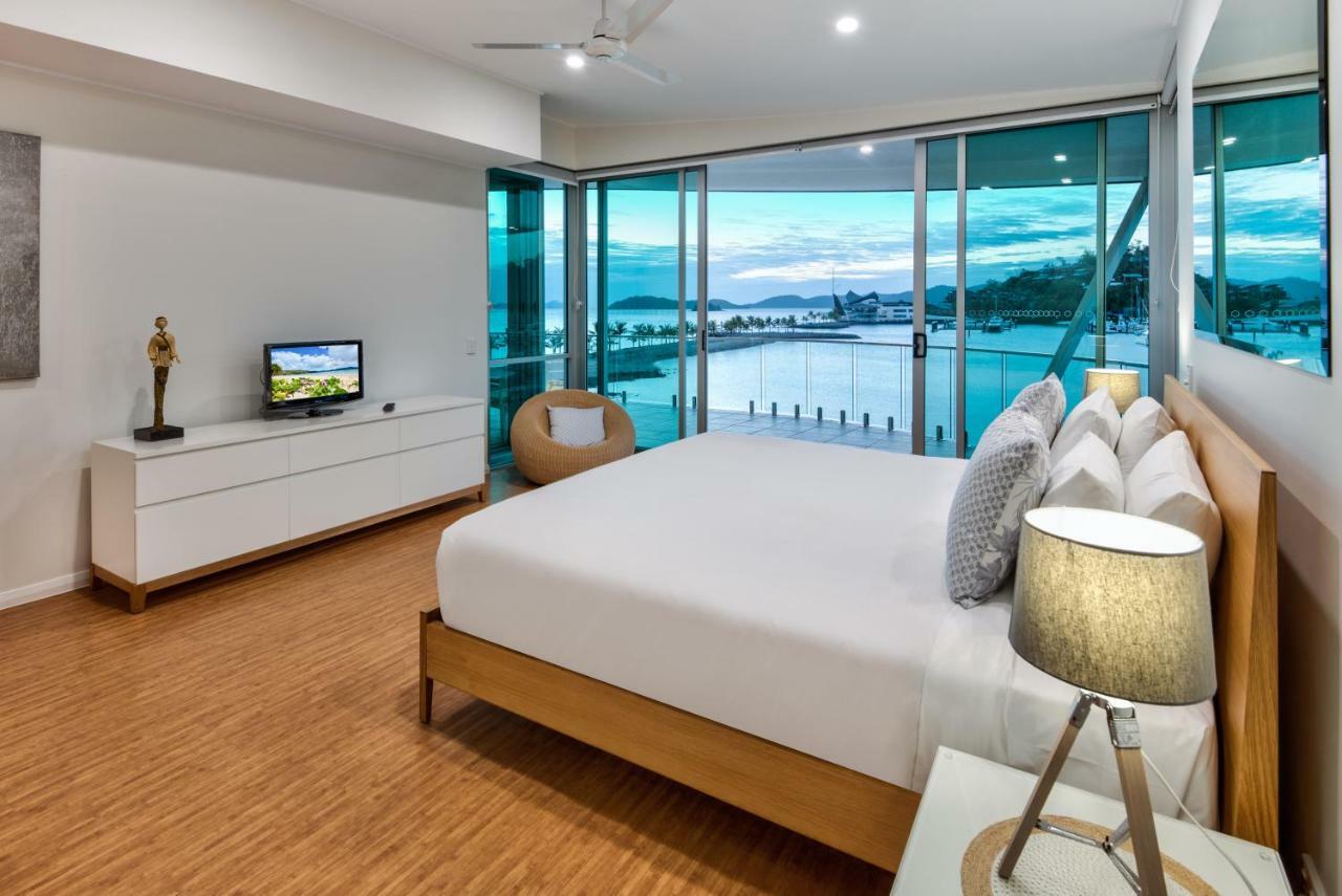 Pavillions Penthouse 25 - Luxury Waterfront Apartment With Private Roof Top Pool And Buggy Hamilton Island Exterior foto